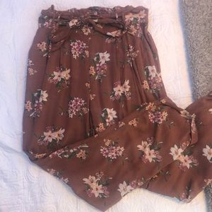 american eagle flowy pants sz m